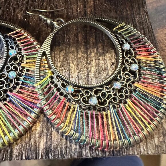 Boho Hippie Cowgirl Threaded Loop Wire Drop Earrings, Multicolor, Gift Box - Picture 7 of 7